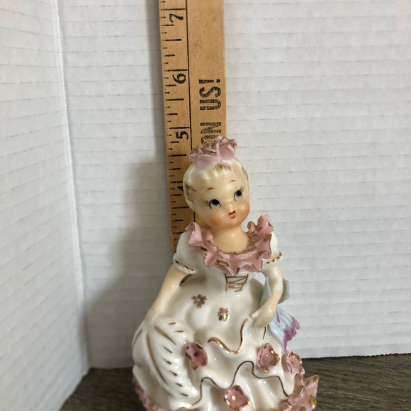 Vtg Japan Girl Figurine with Frilly Dress - Picture 9 of 14